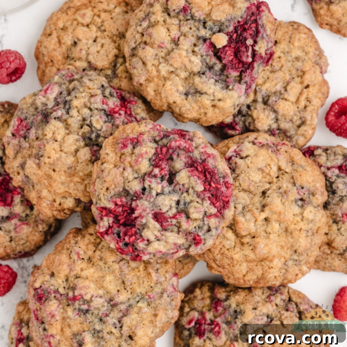 Chewy Raspberry Oatmeal Cookies 2 Soft and chewy Raspberry Oatmeal Cookies made with rolled oats and frozen raspberries, a delicious and easy oatmeal cookie recipe.