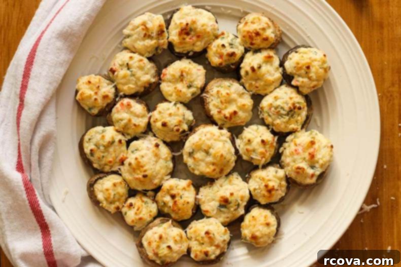 The Keg's Neptune Stuffed Mushrooms 5 The Keg Mushrooms Neptune Copycat - Prep steps for filling