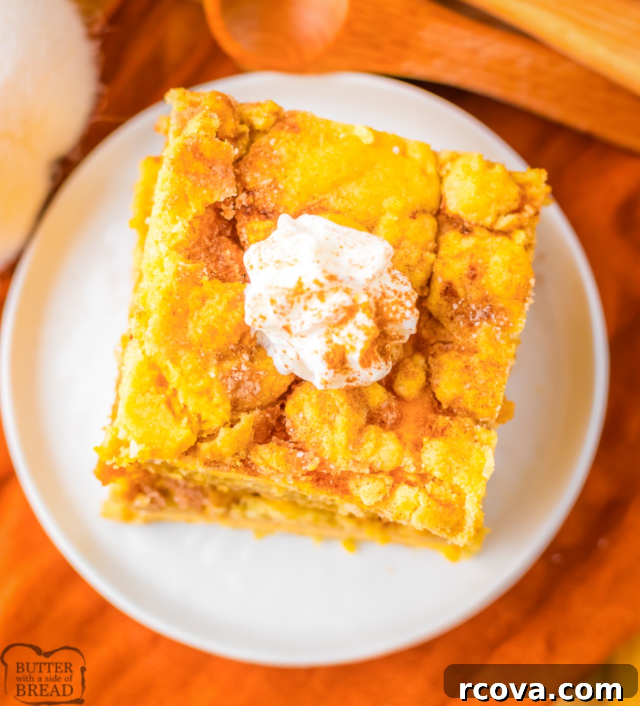 Spiced Pumpkin Cheesecake Snickerdoodle Bars 7 slice of pumpkin cheesecake snickerdoodle bars