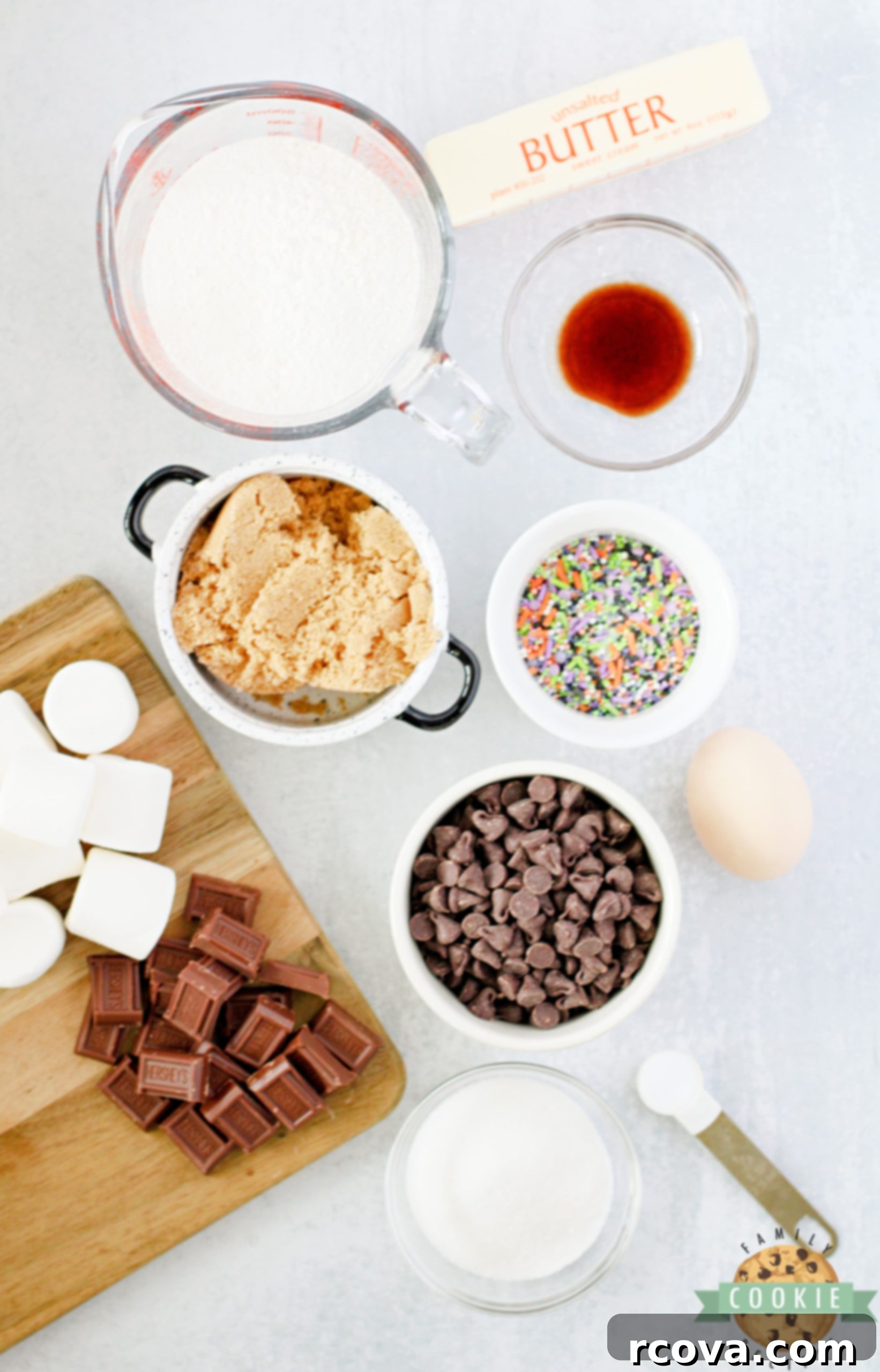 GIANT SMORES STUFFED COOKIES 3 Ingredients in Monster Stuffed S'mores Cookies.