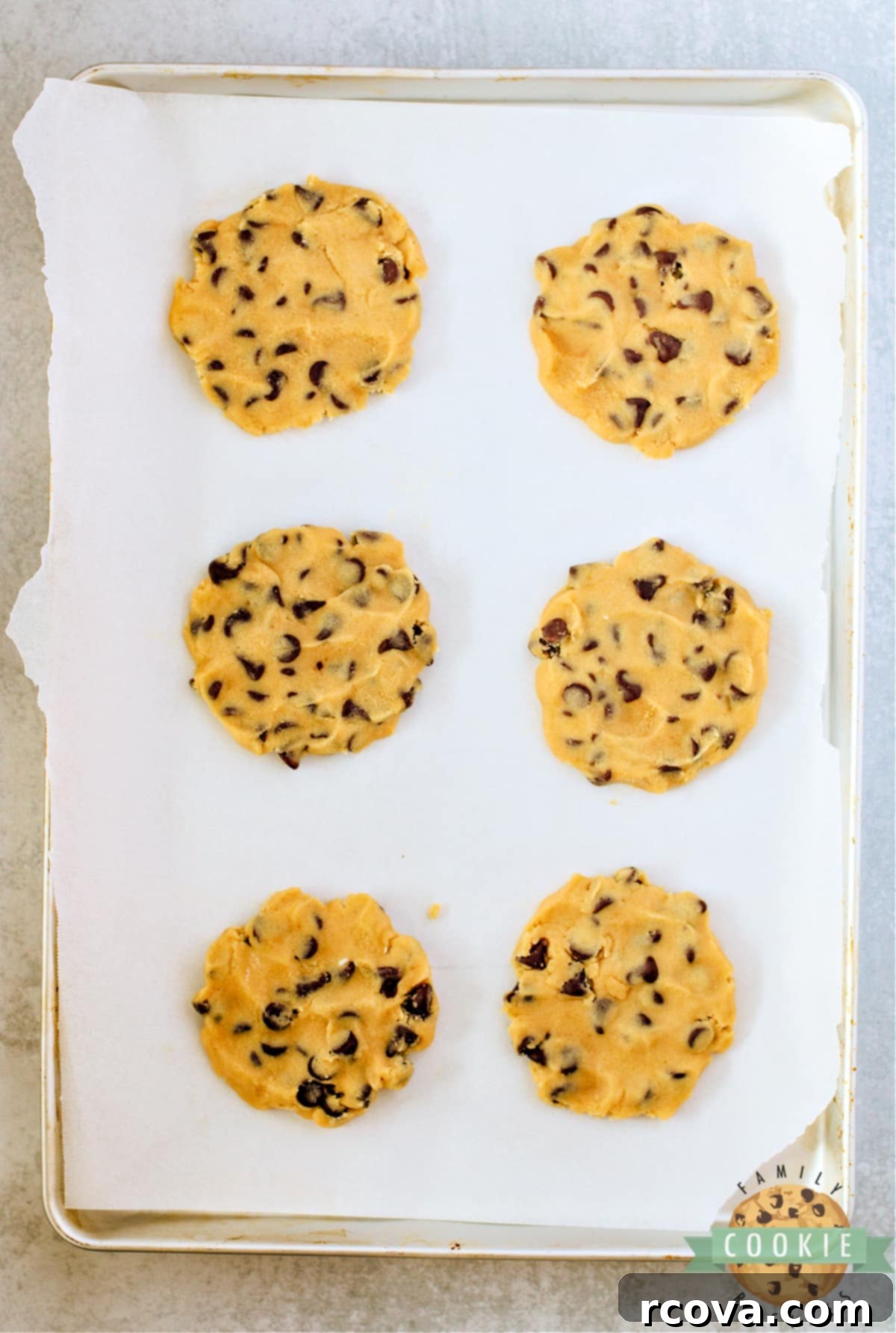GIANT SMORES STUFFED COOKIES 8 Flattened balls of cookie dough.