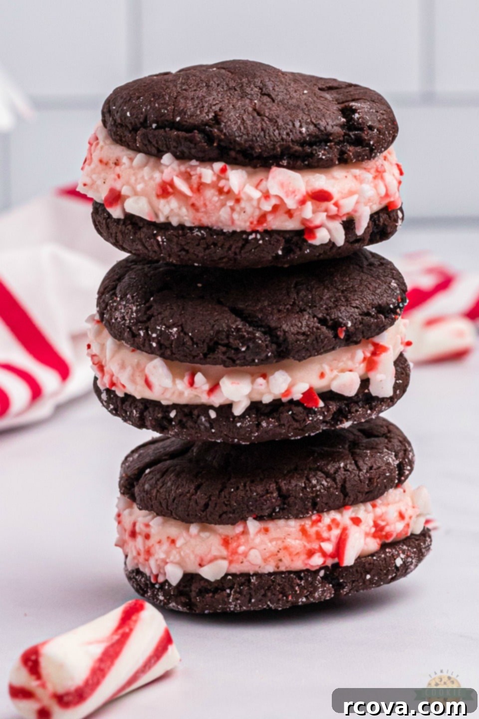 Cool Mint Chocolate Stacks 7 Holiday Peppermint Chocolate Sandwich Cookies