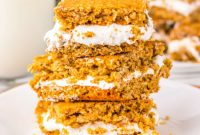 Luscious Oatmeal Cream Bars