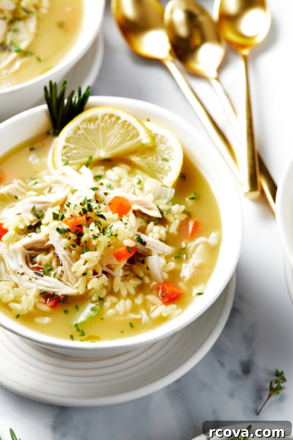 Easy One Pot Lemon Chicken Orzo Soup 9 Lemon Chicken Orzo Soup {Easy One Pot Meal}