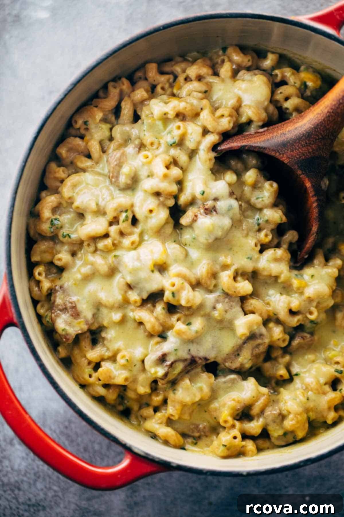 Leftover Steak Magic 18 Ways 19 Steak and Cheddar Mac and Cheese via Pinch of Yum