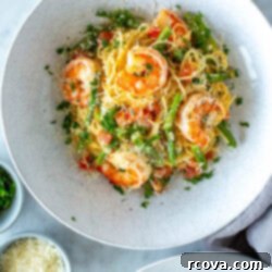 Olive Garden's Shrimp Scampi 11 A bowl of copycat Olive Garden shrimp scampi.