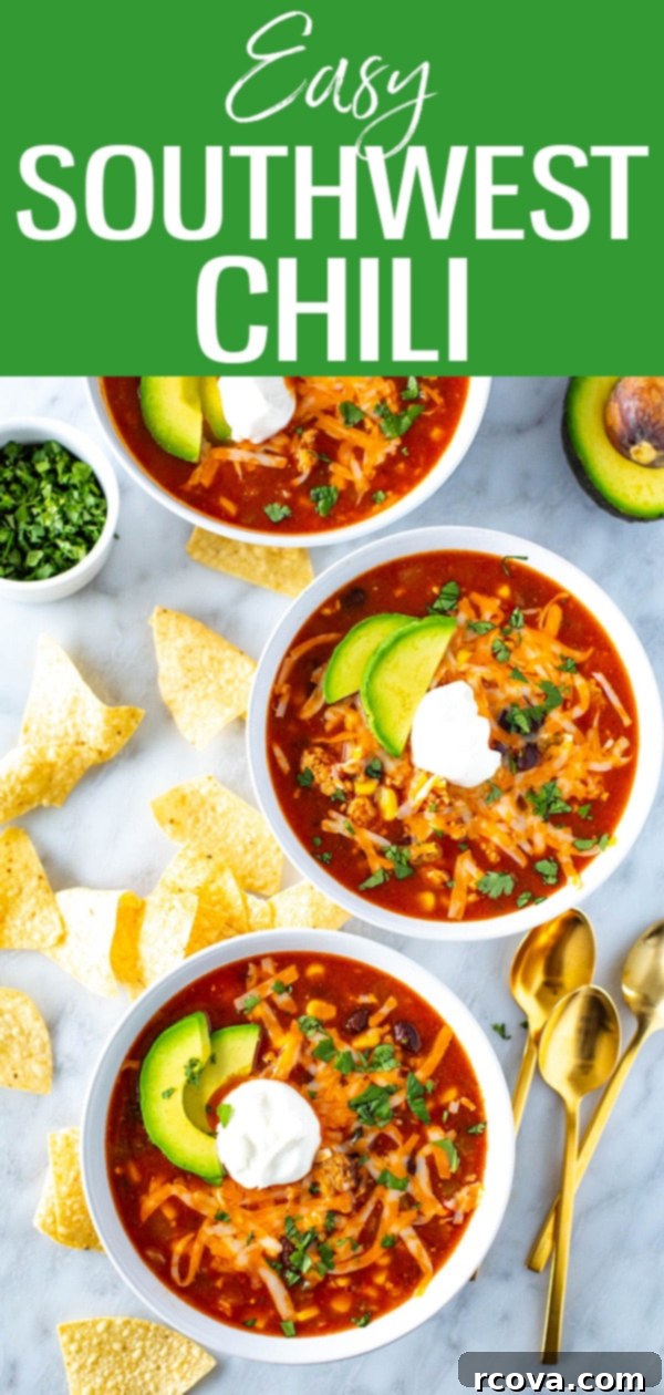 Effortless Southwest Chili 11 This Easy Southwest Chili recipe is the perfect for game day or a busy weeknight! It's packed with flavor with black beans, corn and chicken. #southwest #chili