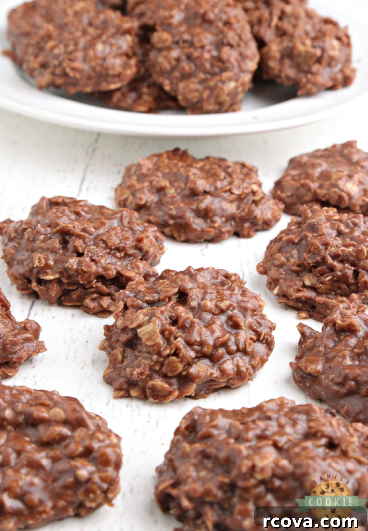 Effortless Nutella Treats 2 Nutella No Bake Cookies are just like traditional no bake cookies, but with Nutella instead of peanut butter. Made