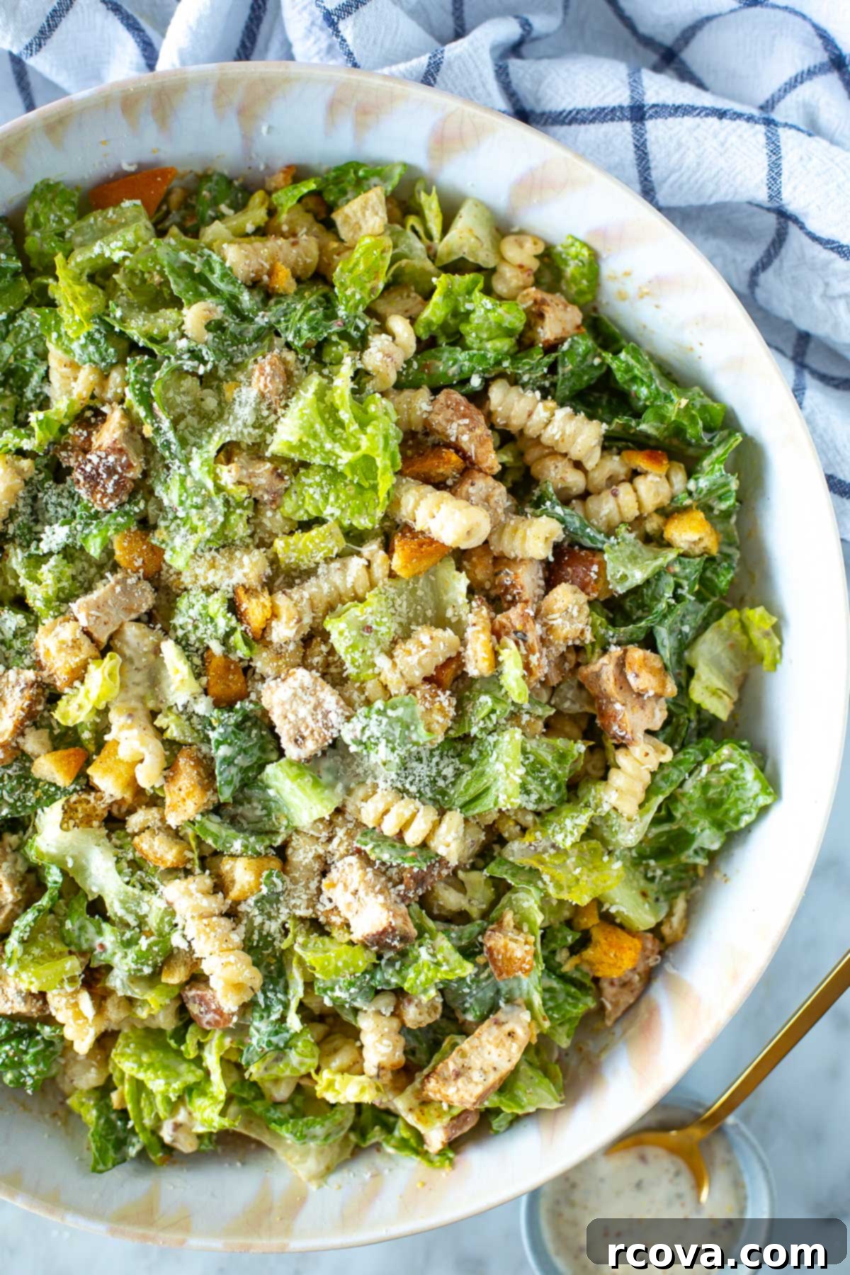 Creamy Caesar Chicken Pasta Salad 8 Overhead shot of plated Chicken Caesar pasta salad - 4