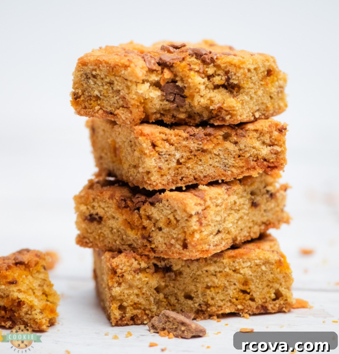 Butterfinger Cookie Bar Bliss 9 img 8935 8