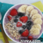 Whip Up a Perfect Greek Yogurt Smoothie Bowl 2 Mixed Berry Smoothie Bowl with Greek Yogurt - a vibrant and healthy breakfast or snack.