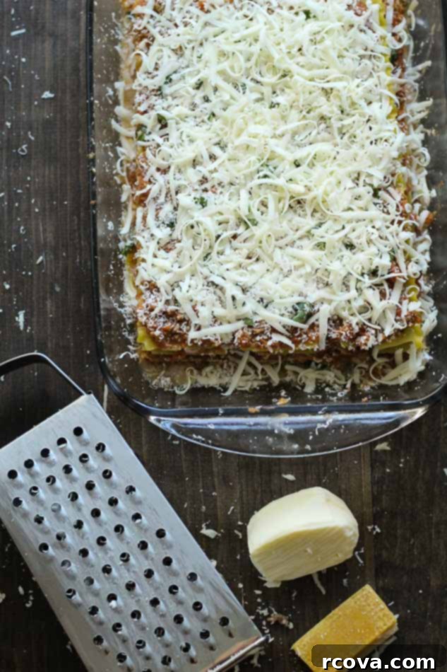The Ultimate Online Lasagna 4 Close-up of three sauces for lasagna: rich bolognese, creamy béchamel, and vibrant tomato sauce.